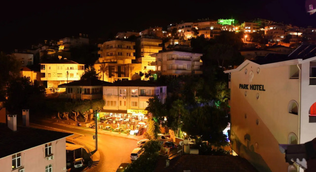 Park Hotel, Rezervovat Hotel Hotely v Mediterranean Region Turkey s bazénem, Bazén