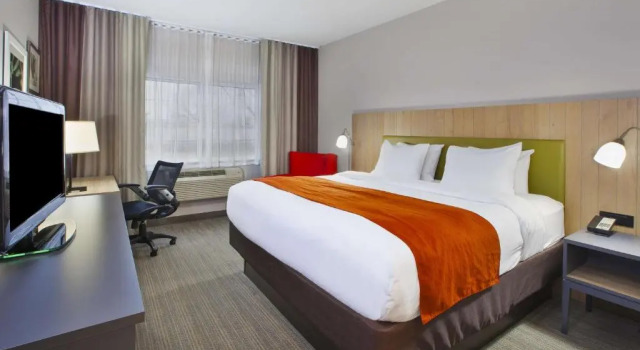 Номер Standard Country Inn & Suites by Radisson, Big Rapids, MI