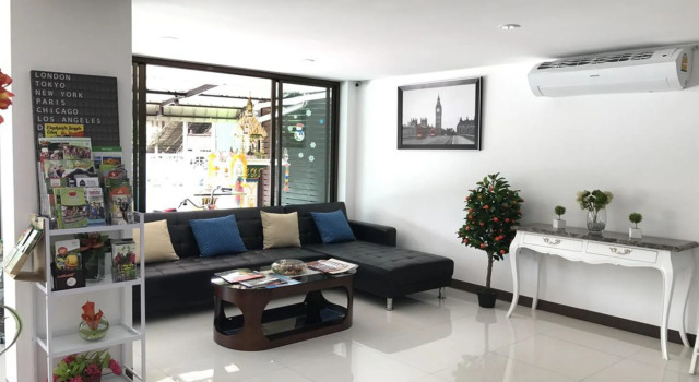 Rinn Boutique House