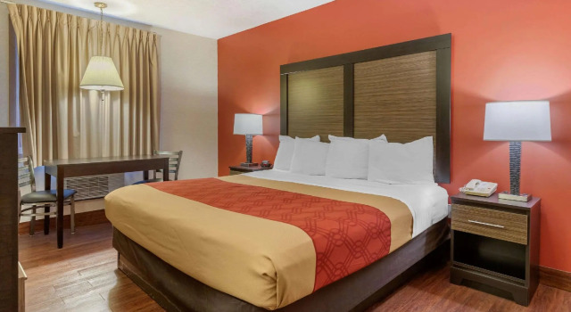 Двухместный номер Standard Econo Lodge Traverse City South