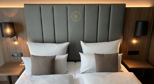 Номер Comfort Karls Hotel