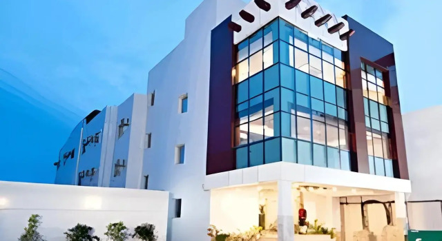 Hotel Deviram Palace, Agra, Забронировать Отель Отели Ракабгандж 3 звезды, 3*