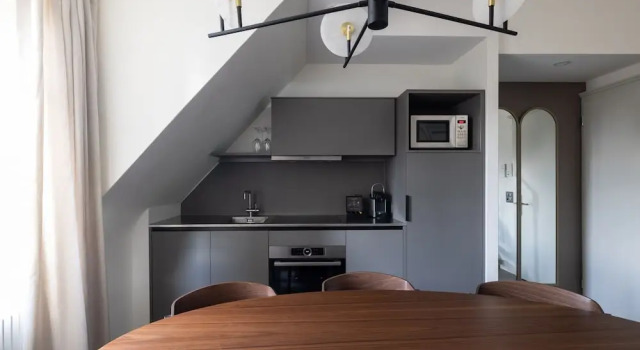 Номер Superior Дуплекс с 3 комнатами EMA House Serviced Apartments Superior Unterstrass