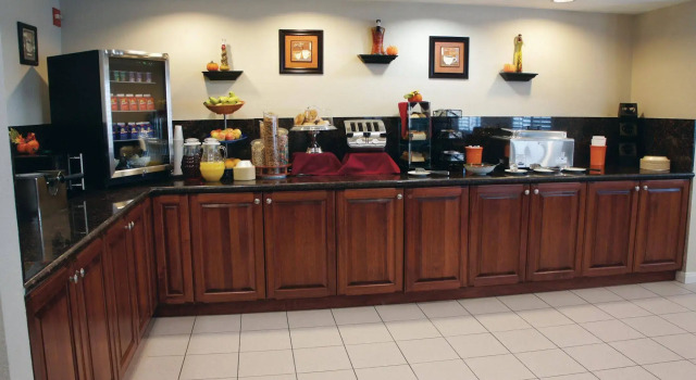 La Quinta Inn & Suites by Wyndham Houston North-Spring, Réserver Hôtel The Woodlands Texas Gulf Coast