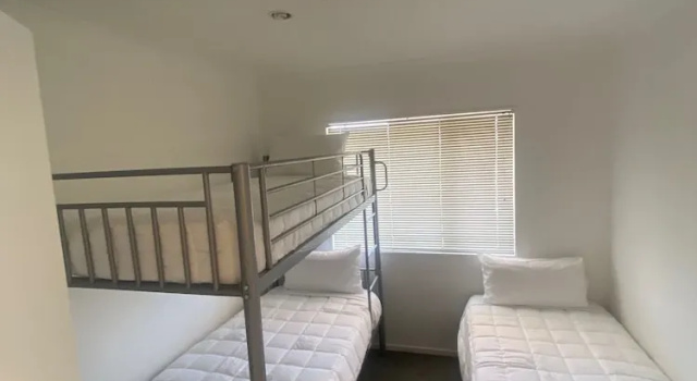 Апартаменты Lakeside Taupo Motel