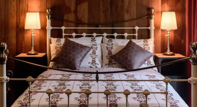 Полулюкс с видом на реку RoomQuest Rimrabeang at Amphawa