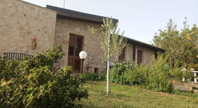 Agriturismo Masseria Pallanzano CON PISCINA, Book Farm Stay Otranto Salento