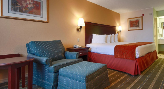 Номер Standard Best Western Lake Okeechobee