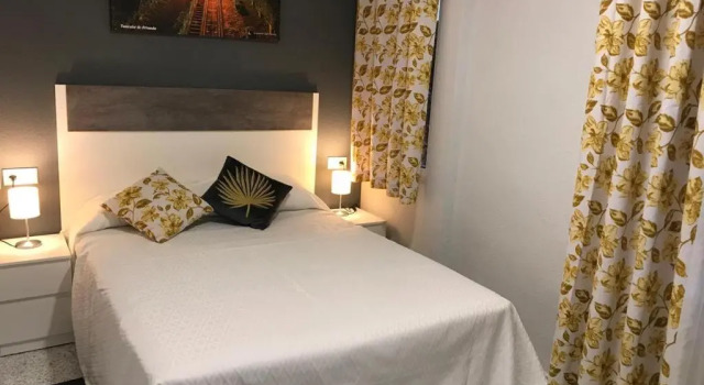Pensión Camino del Norte, Book Hotel  
