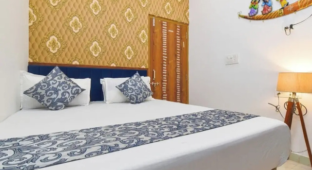 Villa Inn Udaipur by Yansh Group, Забронировать Вилла Отели штата Раджастхана с парковкой, Парковка