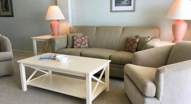 604 Ponce de Leon - 2 Br Condo, Забронировать Апартаменты/квартира Апартаменты Нью-Смирна-Бич, рядом с Парк 27 Авеню, Апартаменты/квартира