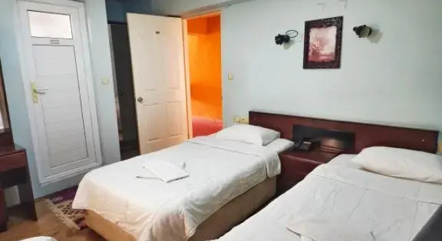 Hotel Three B Marine Sigacik