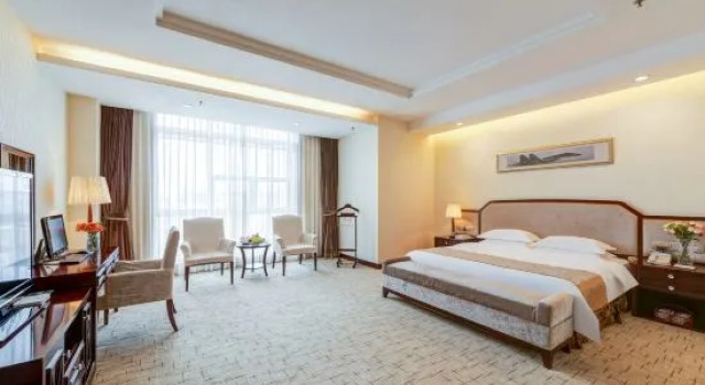 Люкс Business Shanfei Huizhan Center Hotel