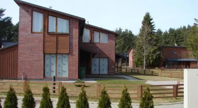 Vila Lidija, Забронировать Отель Отели Паланги с парковкой, рядом с Eglė the Queen of Serpents, Парковка
