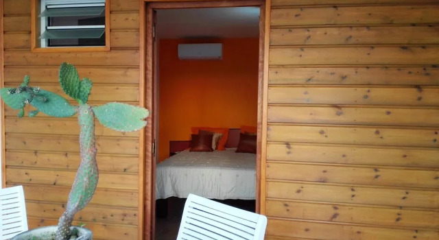 Apartment With One Bedroom In Le Moule With Wonderful Mountain View Shared Pool Furnished Garden, Varaa Huoneisto Le Moule Grande-Terre
