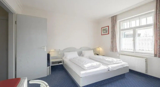 Standart çift kişilik oda Gautinger Hof