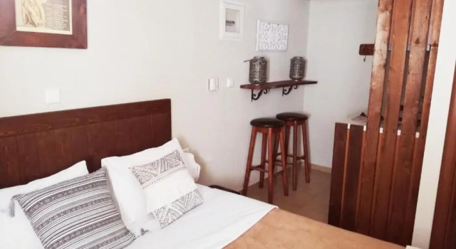 Студия Цокольный этаж Guesthouse Axieros