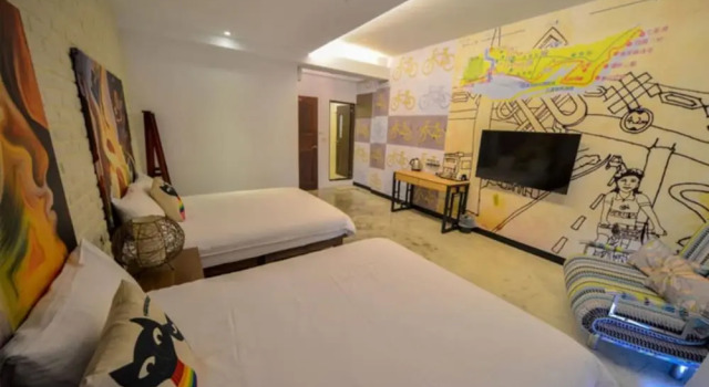 See Hualien B&B, Забронировать Отель Отели Хуалянь 3 звезды, 3*