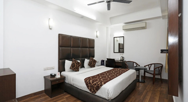OYO 9269 Hotel The Cameron, Забронировать Отель Отели Нью-Дели с завтраком, Завтраки