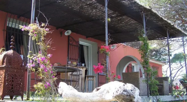 Villa Corolaggio, Varaa Villa  
