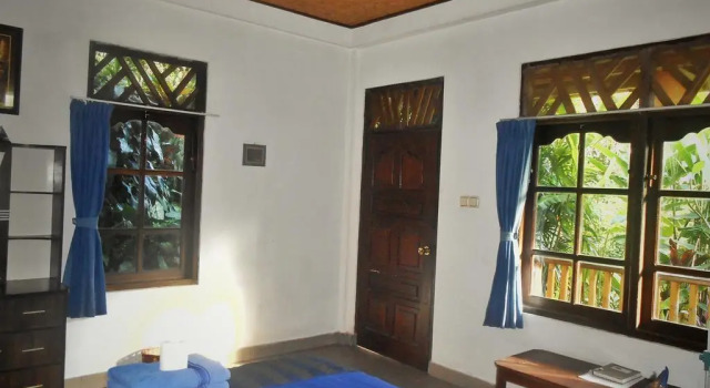 Puri Sawah Bungalows & Restaurant