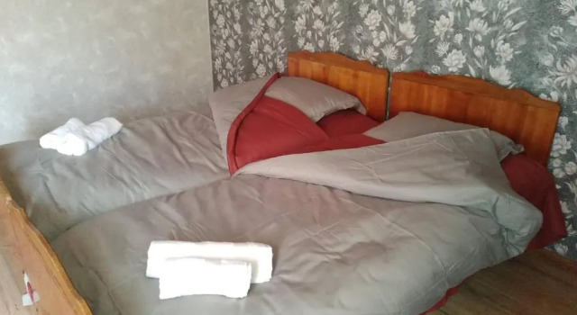 Sholedani, Rezervasyon Otel Ambrolauri otoparklı oteller, Otopark