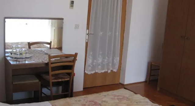 Rooms Ana