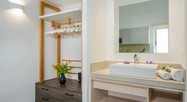 Lotus Hotel Apartments, Забронировать Апартаменты/квартира Отели периферийной единицы Ханья с бассейном, Бассейн