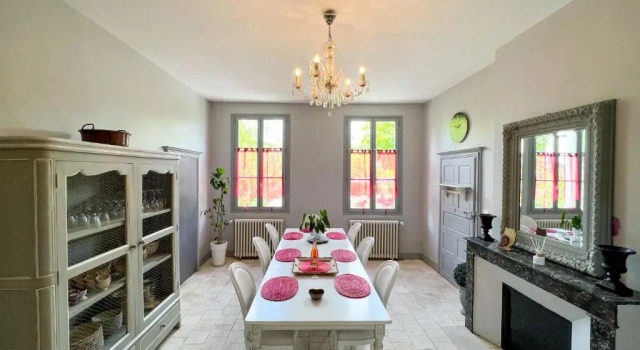 Коттедж с 4 комнатами Le Grand Presbytère de Beaulieu