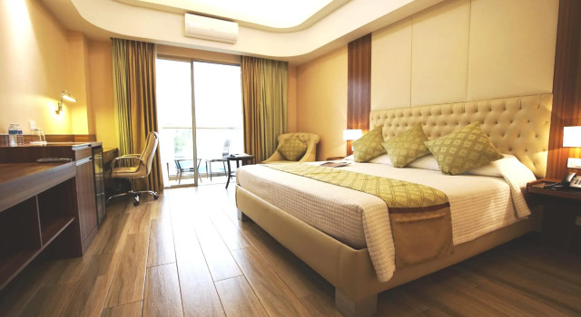 Номер Executive Central Park Reef Resort