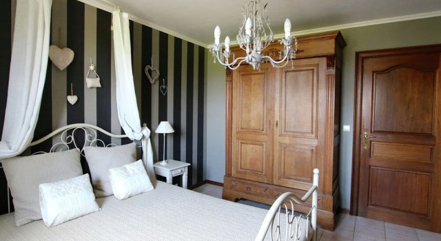 House With 4 Bedrooms in Bertrix, With Enclosed Garden and Wifi