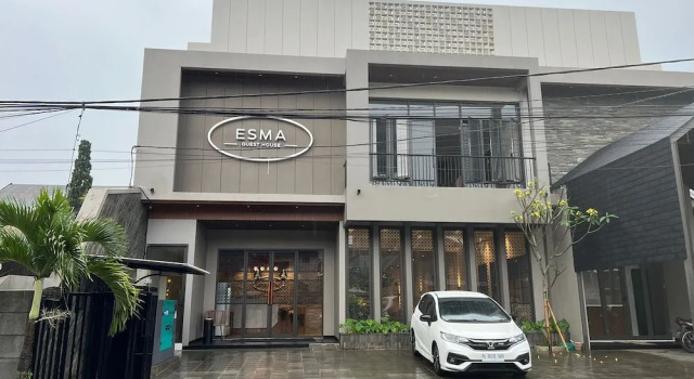 Esma Family GuestHouse