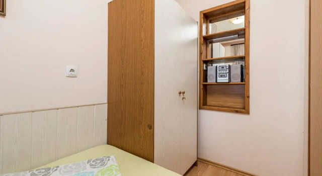Awesome home in Senj with Jacuzzi, WiFi and 2 Bedrooms, Réserver Hôtel Hôtels SPA à Lika-Senj County, SPA