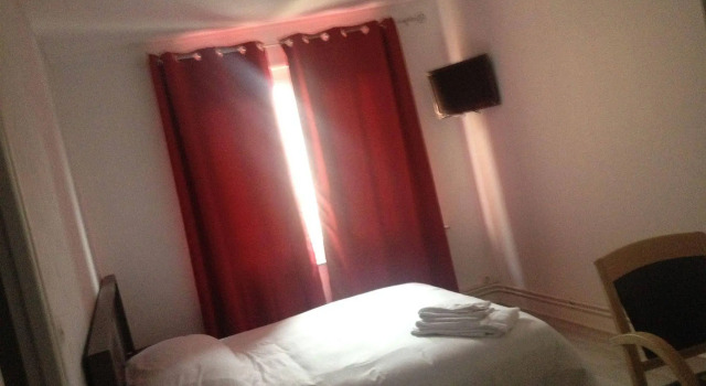 Hotel Le Jardin, Varaa Hotelli Lens 