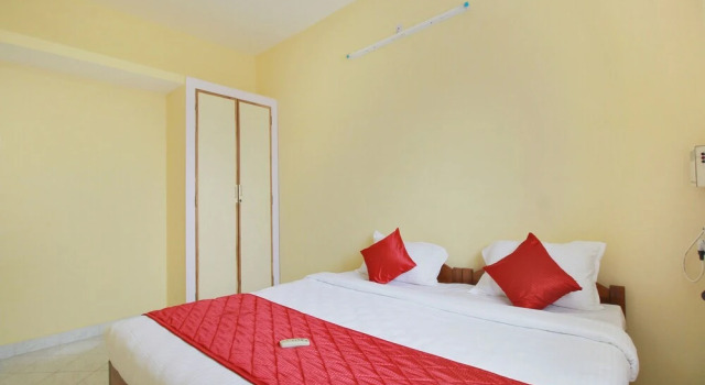 OYO 11861 Home Classic 2BHK Heritage Town, Забронировать Отель Отели штата Тамилнада с парковкой, Парковка