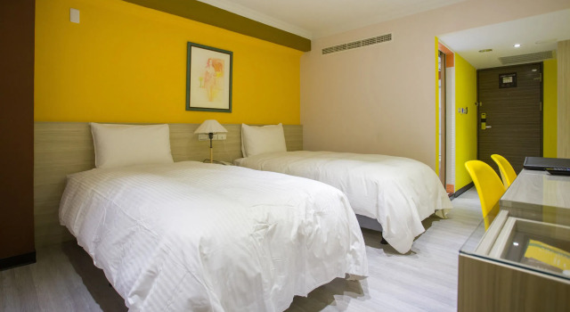Lily Hotel, Забронировать Отель Отели Гаосюн 3 звезды, 3*