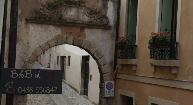 Bnb Pizzeria 128 a Serravalle Tv, Prenota Bed & breakfast Hotel a Veneto con parcheggio, Parcheggio