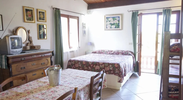 Appartamenti Cotoncello, Rezervovat Hotel Hotely v Elba s parkováním, Parkování