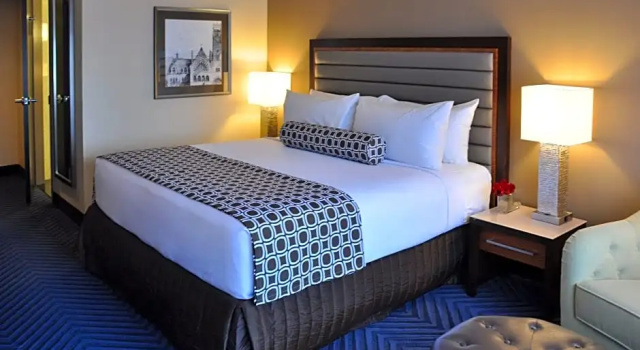 Двухместный номер Premium с видом на озеро Crowne Plaza Princeton - Conference Center by IHG