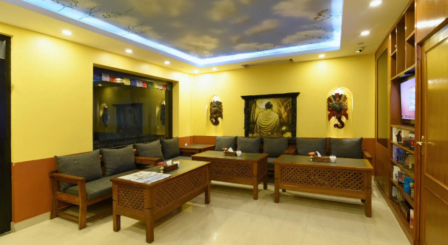 Karma Boutique Hotel, Забронировать Бутик-отель Отели Катманду с парковкой, рядом с Garden of Dreams, Парковка