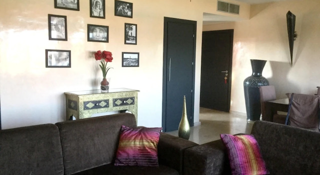 Apartment With 2 Bedrooms in Marrakech, With Pool Access, Furnished Te, Забронировать Апартаменты/квартира Отели Марракеш-Тенсифт-Эль-Хауз с парковкой, Парковка