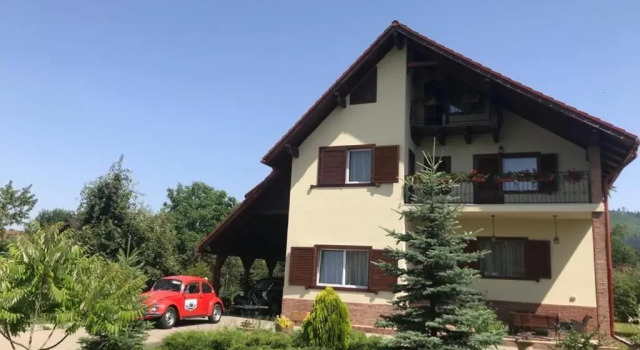 Вилла Vila Old Cars