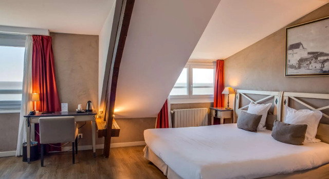 Двухместный номер Superior с видом на море Best Western Hotel De La Plage Saint Marc sur Mer