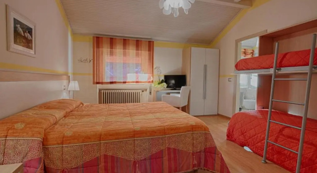 Трёхместный номер Standard Hotel Europa - Sorico