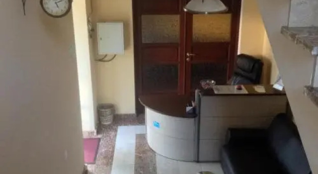 Areda Guest House, Забронировать Гостевой дом Отели Сочи с парковкой, рядом с Железнодорожный вокзал Сочи, Парковка