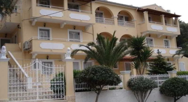 Marina Apartments