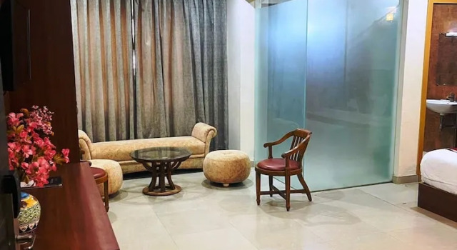 Номер Luxury Hotel Royal Amer City
