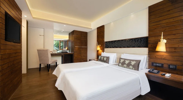 Golden Tulip Srinagar