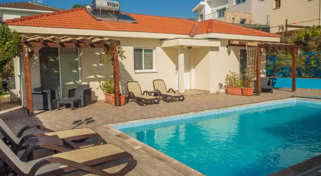 Вилла Villa Calliroe by Agroholidays