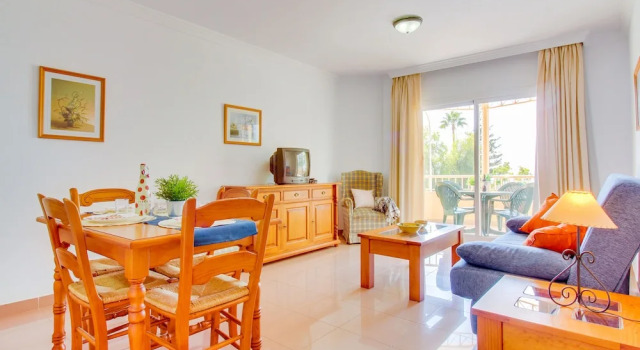 Apartamento Andalucía 204, Забронировать Апартаменты/квартира Апартаменты Нерха, рядом с Церковь Эль-Сальвадор, Апартаменты/квартира